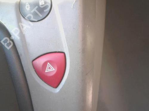Advarselskontakt Advarselskontakt RENAULT SCÉNIC II (JM0/1_) 1.6 (JM0C, JM0J, JM1B) (113 hp) 35938999 35938999