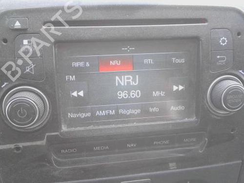 Used Radio PEUGEOT BOXER Van 2.0 BlueHDi 130 (130 hp) 28495408