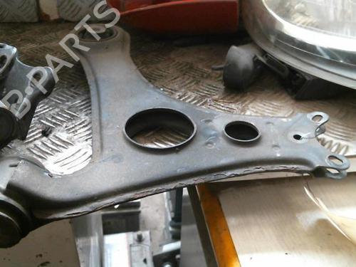 Used Left front suspension arm MERCEDES-BENZ A-CLASS (W168) A 190 (168.032, 168.132) (125 hp) 22041942