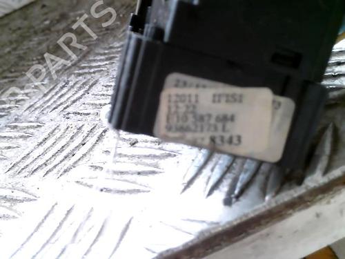 Switch RENAULT TRAFIC II Van (FL) 2.0 dCi 90 (FL0H, FL00, FL01, FL0M, FL0P, FL0S) | BP21796924I30 - Image 2