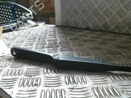 Used Front windshield wiper arm Front windshield wiper arm RENAULT TRAFIC II Van (FL) 2.0 dCi 90 (FL0H, FL00, FL01, FL0M, FL0P, FL0S) (90 hp) 20994016 20994016