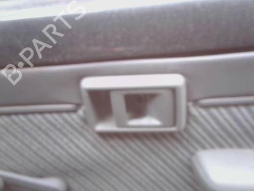 Maneta interior delantera derecha Maneta interior delantera derecha TOYOTA LAND CRUISER Hardtop (_J7_) 2.4 TD (LJ70_, LJ70R) (90 hp) 36416053 36416053