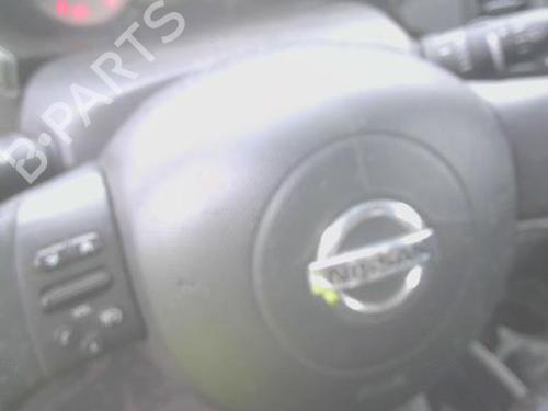 Used Driver airbag NISSAN MICRA III (K12) 1.2 16V (65 hp) 30700068