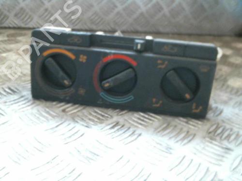 Used Climate control PEUGEOT 405 I (15B) 1.9 (109 hp) 22043090