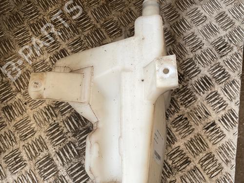 Used Windscreen washer tank Windscreen washer tank NISSAN MICRA II (K11) [1992-2007] 33959011 33959011
