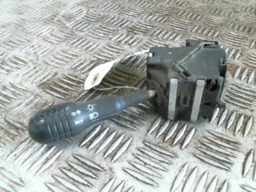 Interruttore RENAULT TWINGO I (C06_) 1.2 (C066, C068) (58 hp) 31907816