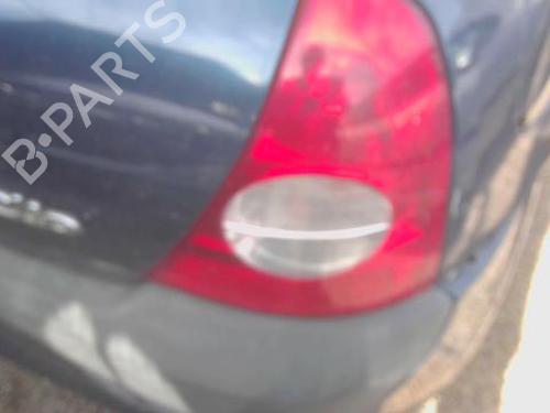Achterlicht rechts RENAULT CLIO II (BB_, CB_) 1.2 16V (BB05, BB0W, BB11, BB27, BB2T, BB2U, BB2V, CB05,... (75 hp) 29889321