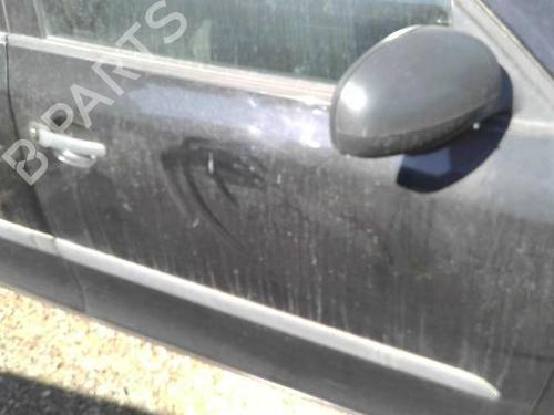 Right front door SKODA FABIA II (542) 1.2 5J6831056