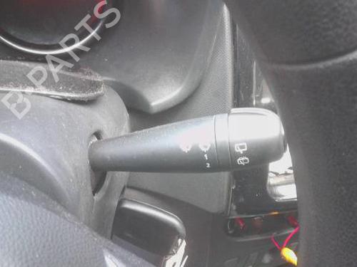 Used Steering column stalk DACIA SANDERO II 1.0 SCe 75 (B8JC, B8JD, B8NC) (73 hp) 33015823