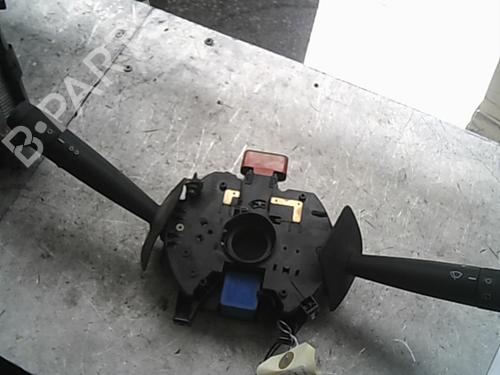 Used Steering column stalk FIAT PUNTO (176_) 60 1.2 (176AP, 176AR, 176AQ, 176BB) (60 hp) 20989134