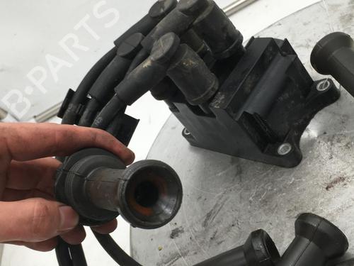 Used Ignition coil Ignition coil FORD FIESTA V (JH_, JD_) 1.4 16V (80 hp) 27359299 27359299