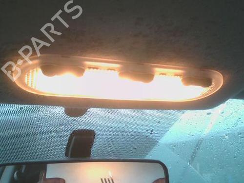 Luz interior NISSAN JUKE (F15) 1.6 (117 hp) 31049585