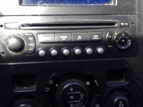 Used Radio PEUGEOT 5008 (0U_, 0E_) 2.0 HDi 150 / BlueHDi 150 (150 hp) 26505496