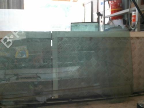 Used Front left door window PEUGEOT 1007 (KM_) 1.6 16V (109 hp) 20987182