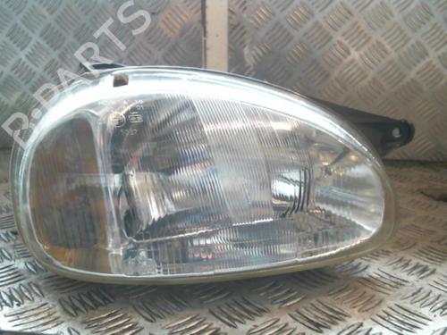 Used Right headlight Right headlight OPEL CORSA B (S93) 1.2 i 16V (F08, F68, M68) (65 hp) 20988964 20988964