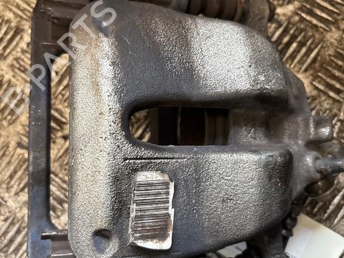 Used Left front brake caliper Left front brake caliper 30941834 30941834