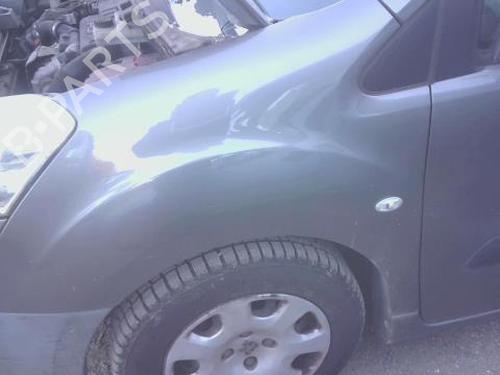 Guarda-lamas esquerdo PEUGEOT PARTNER Tepee 1.6 HDi 75 (16V) (75 hp) 31306141