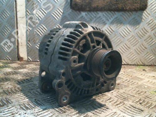 Used Alternator VW POLO III (6N1) 60 1.4 (60 hp) 22041202