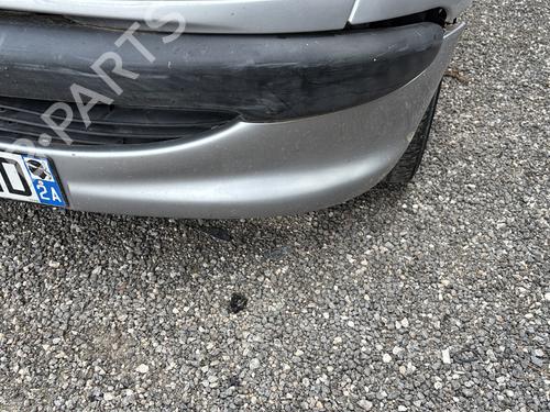 Used Front bumper PEUGEOT 206 Hatchback (2A/C) 1.4 i (75 hp) 26398688