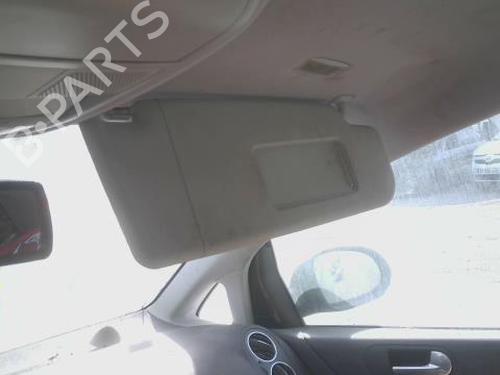 Used Right sun visor Right sun visor 39546787 39546787
