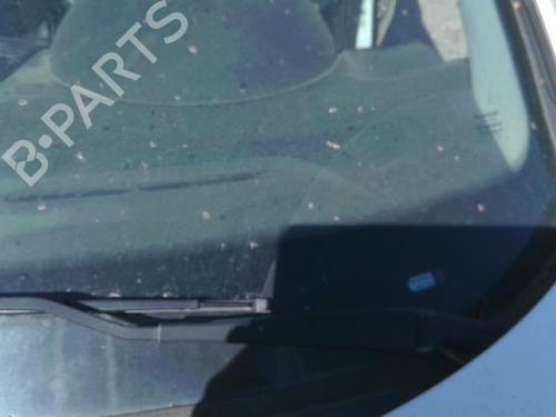 Used Front windshield wiper arm PEUGEOT 206 Hatchback (2A/C) 1.4 HDi eco 70 (68 hp) 27495397