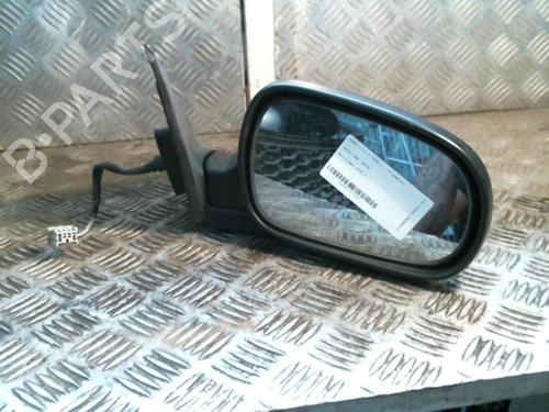 Used Right mirror Right mirror 22039032 22039032