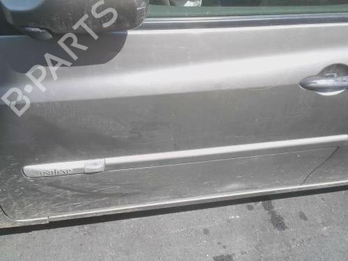 left-front-door-renault-clio-iii-br01-cr01-2005-2006-2007-2008-2009-2010-2011-2012-2013-2014-36415938 main image