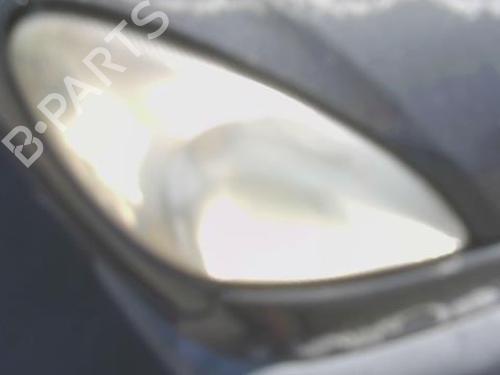 Phare droit Phare droit CITROËN XSARA PICASSO (N68) 2.0 HDi (90 hp) 36475600 36475600