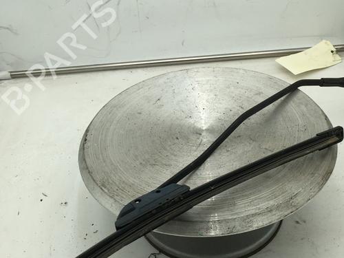 Used Front windshield wiper arm Front windshield wiper arm RENAULT MEGANE II (BM0/1_, CM0/1_) 1.6 16V (BM0C, CM0C) (113 hp) 31168205 31168205