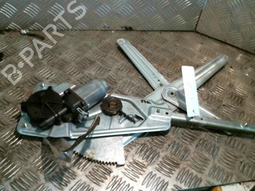 Used Front left window mechanism Front left window mechanism RENAULT TWINGO I (C06_) [1993-2012] 33323366 33323366