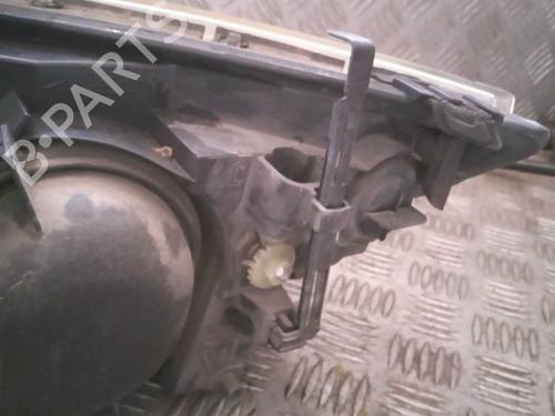 Right headlight FORD MONDEO III Turnier (BWY) 2.0 16V TDDi / TDCi | BP28382332C29 