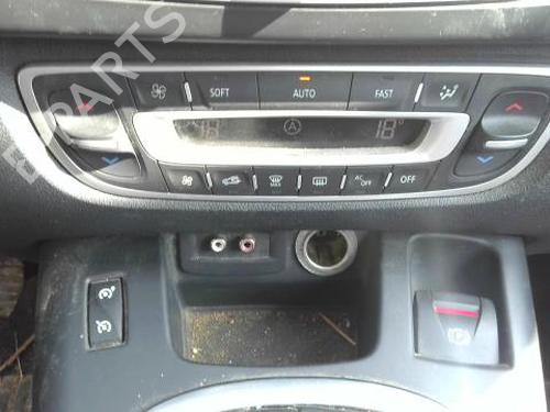 Used Climate control RENAULT SCÉNIC III (JZ0/1_) 1.5 dCi (110 hp) 26521653