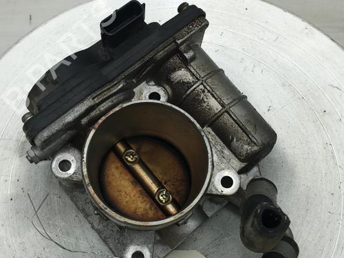 Used Throttle body NISSAN JUKE (F15) 1.6 (117 hp) 31049646
