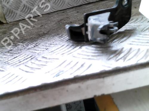 front-right-exterior-door-handle-renault-twingo-ii-cn0_-12-cn0d-8200385179-2007-20987617 main image