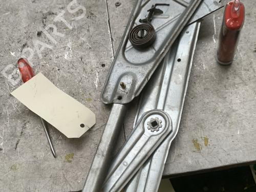 Front right window mechanism RENAULT TWINGO I (C06_) 1.2 (C066, C068) | BP27536110C23 