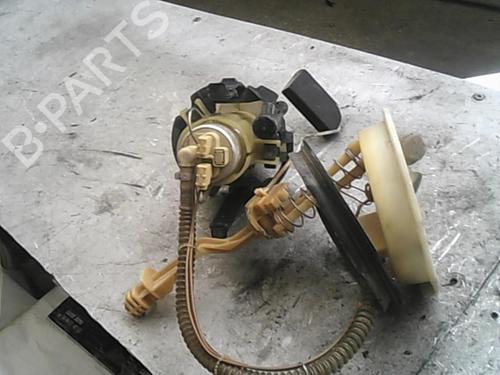Bränslepump BMW 5 (E39) 523 i (170 hp) 22036864