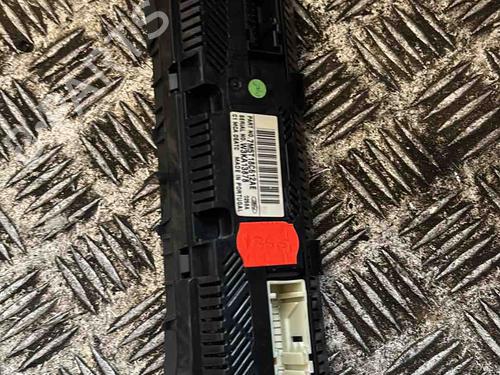 Used Climate control Climate control 36256591 36256591