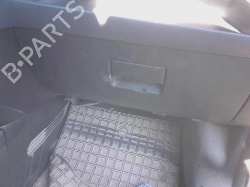 Used Glove box FORD FIESTA V (JH_, JD_) 1.4 TDCi (68 hp) 30060674