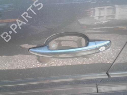 Used Front left exterior door handle PEUGEOT 207 (WA_, WC_) 1.6 HDi (90 hp) 28075208