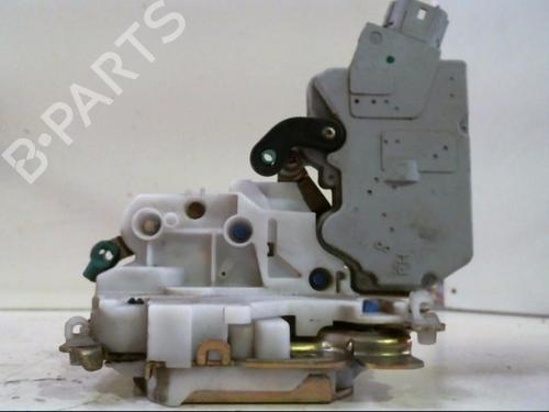 Used Electronic module NISSAN PRIMERA Hatchback (P11) 2.0 TD (90 hp) 22041069