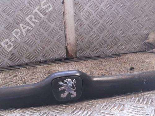 Pynteleist til bakluke PEUGEOT 206 Hatchback (2A/C) 1.6 i | BP27172589C151 