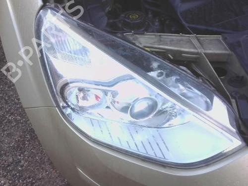 Used Right headlight Right headlight FORD GALAXY II (WA6) 2.0 TDCi (140 hp) 30816540 30816540