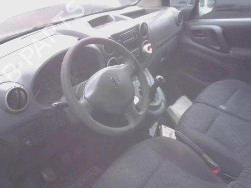 Handskerum PEUGEOT PARTNER Box Body/MPV 1.6 HDi | BP32030366C95