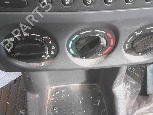 Commande Chauffage CITROËN BERLINGO / BERLINGO FIRST MPV (MF_, GJK_, GFK_) 1.6 HDI 90 (MF9HX) (90 hp) 29328284