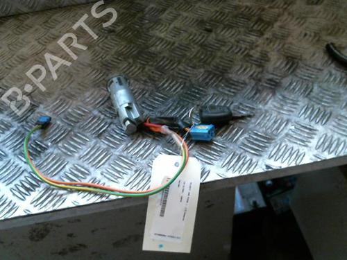 Used Ignition barrel PEUGEOT 206 Hatchback (2A/C) 1.4 i (75 hp) 20990666