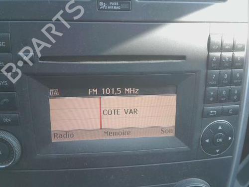 Used Radio MERCEDES-BENZ B-CLASS Sports Tourer (W245) B 180 (245.232) (116 hp) 28071472