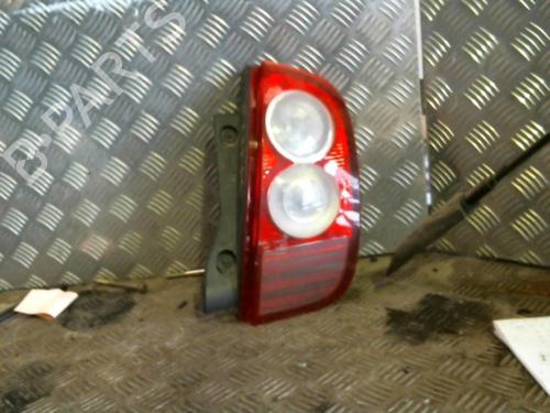 Used Right taillight NISSAN MICRA III (K12) 1.2 16V (80 hp) 22038634