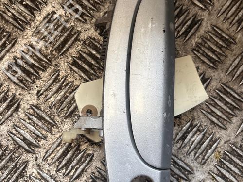 front-right-exterior-door-handle-hyundai-getz-tb-2001-2002-2003-2004-2005-2006-2007-2008-2009-2010-2011-36346452 main image
