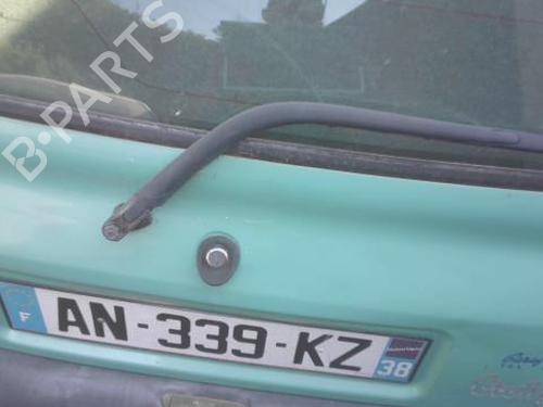 Used Rear windshield wiper arm Rear windshield wiper arm RENAULT TWINGO I (C06_) 1.2 (C066, C068) (58 hp) 28016673 28016673