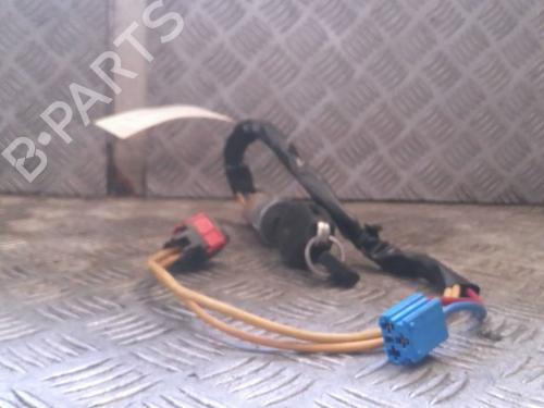 Used Ignition barrel CITROËN XSARA (N1) 1.6 16V (109 hp) 27609507